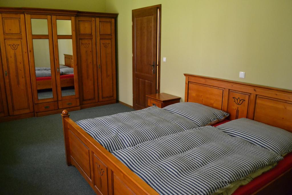 Pension Stara Skola Vysoke Zibridovice Экстерьер фото
